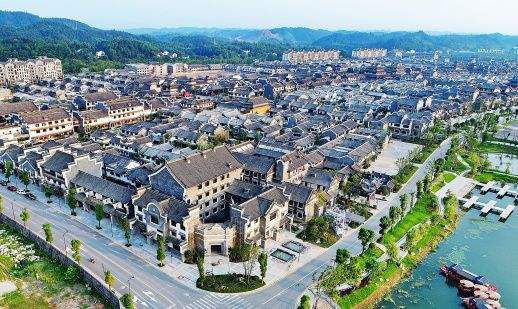 湖南省发展和改革委员会解读《湖南省支持省级特色产业小镇发展的政策意见（2019—2021年）》