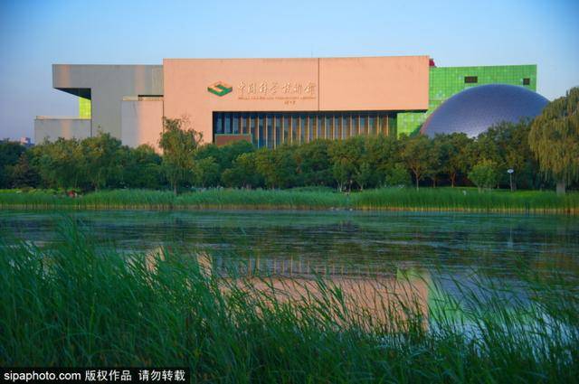 中国科技馆将推出“国家最高科学技术奖获奖科学家手模”展墙